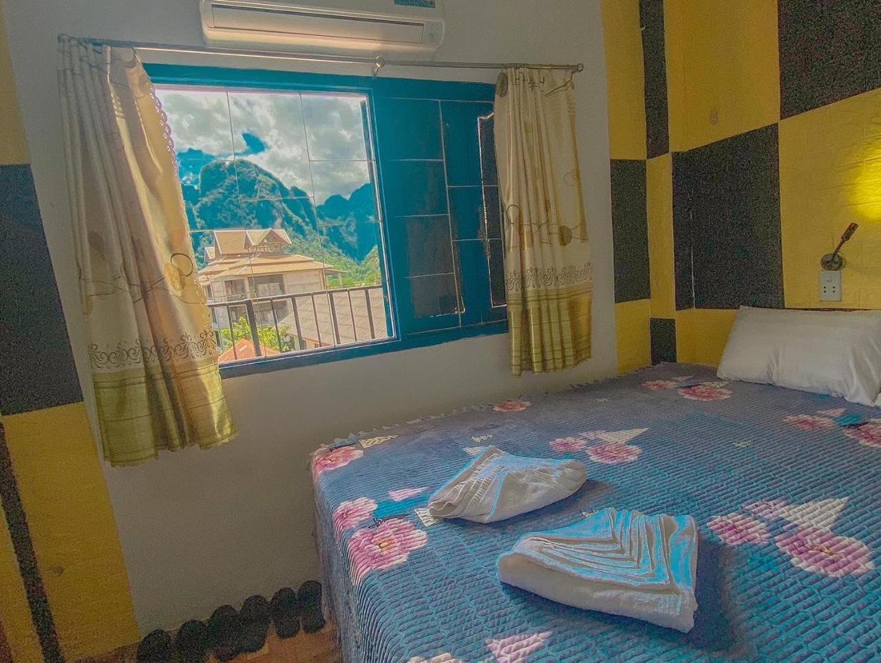 Vang Vieng Ruby Backpackers Hostel Екстер'єр фото