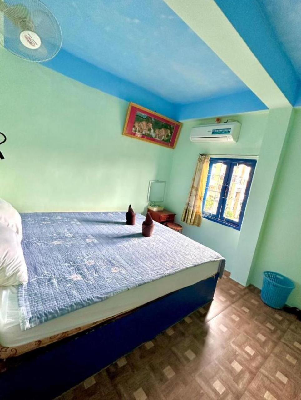 Vang Vieng Ruby Backpackers Hostel Екстер'єр фото