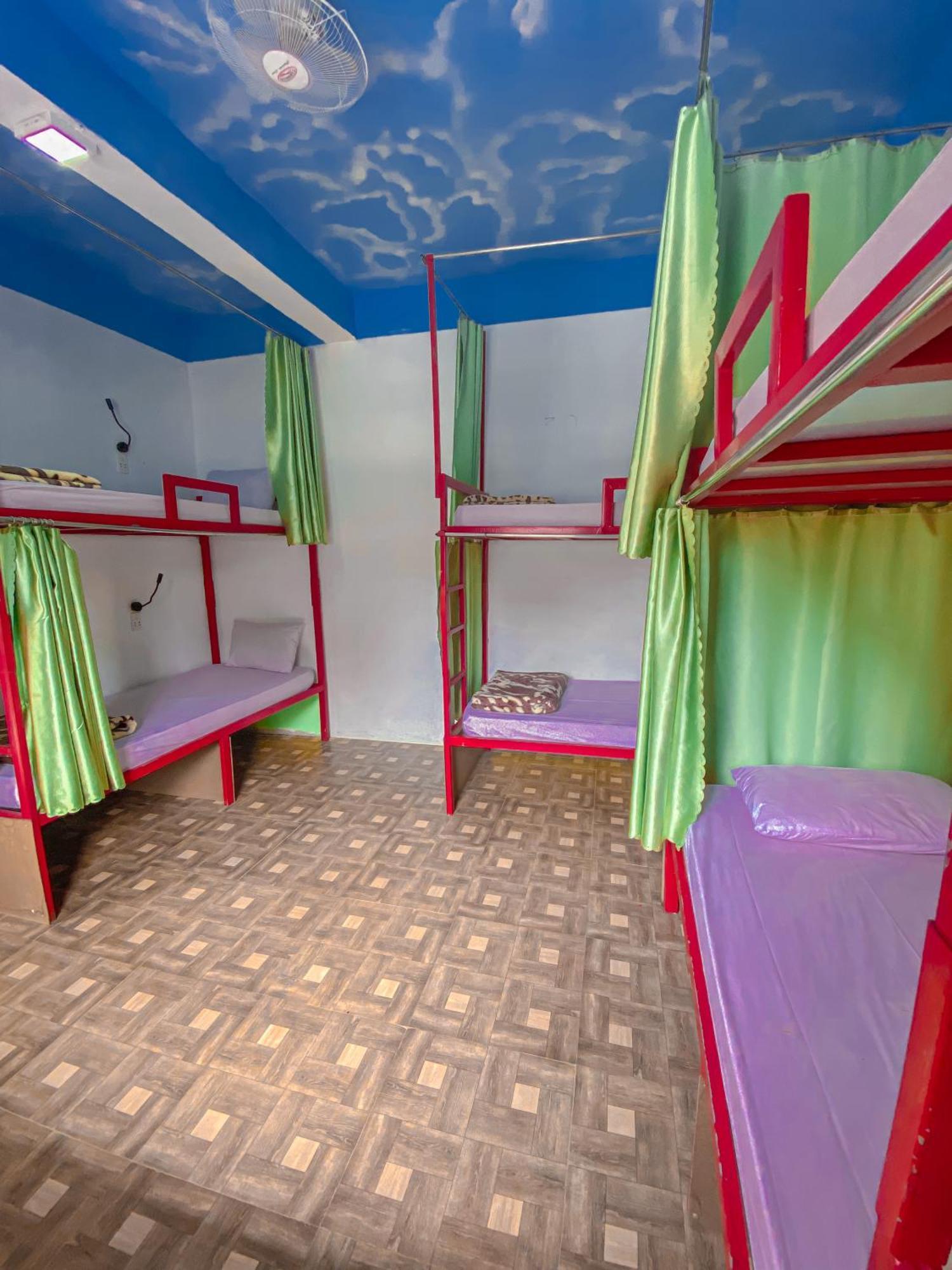 Vang Vieng Ruby Backpackers Hostel Екстер'єр фото