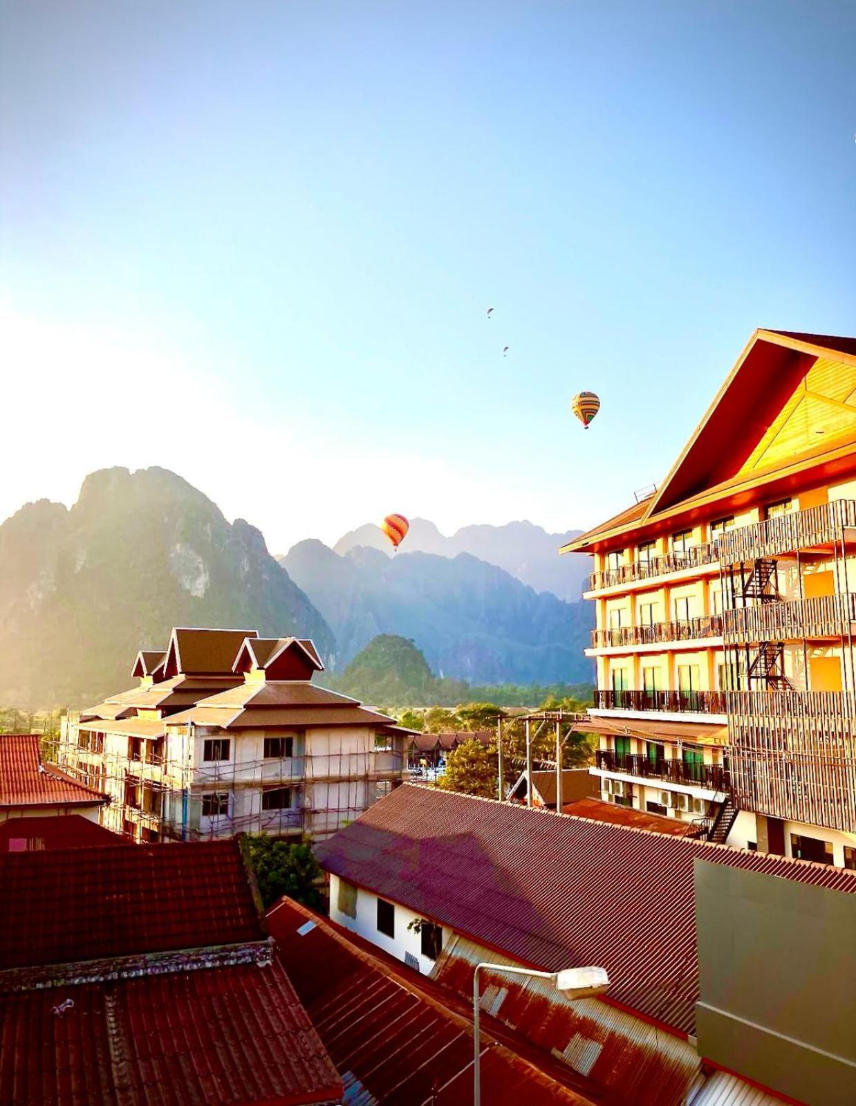 Vang Vieng Ruby Backpackers Hostel Екстер'єр фото